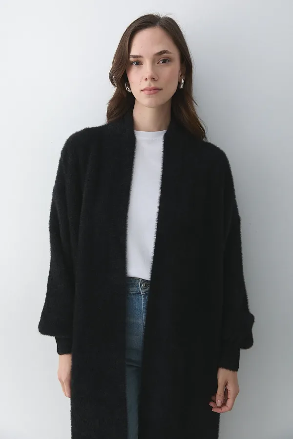 Gilet long noir en maille - 251015