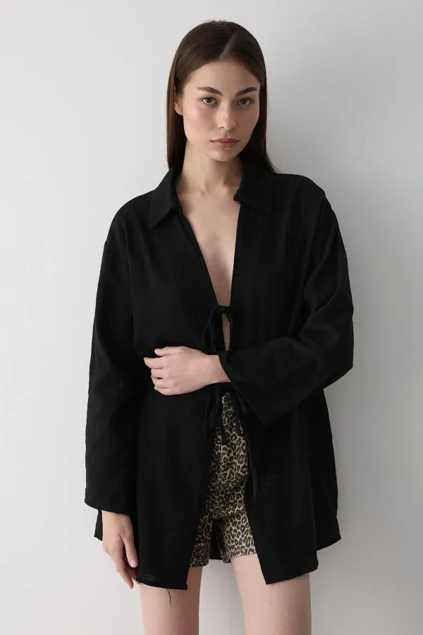Black 100% Cotton Linen Kimono Blouse with Lace Detail