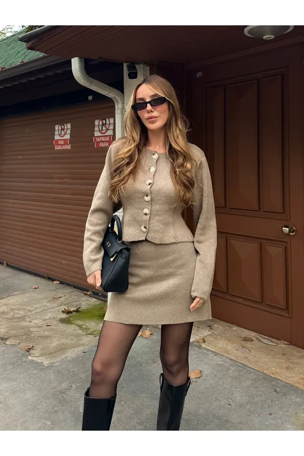 Ensemble cardigan et jupe cintrée en vison -0611