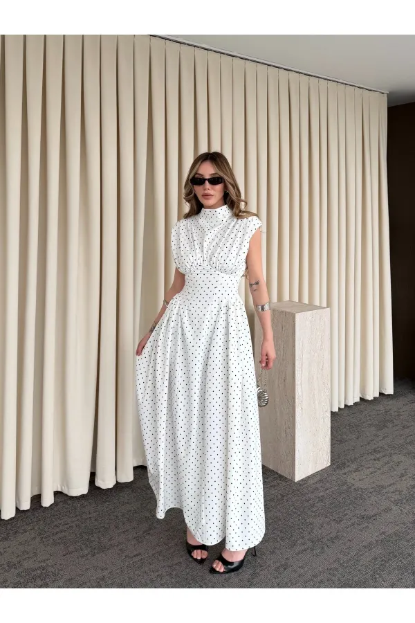 Ekru Vatkalı Puantiyeli Elbise - 2607