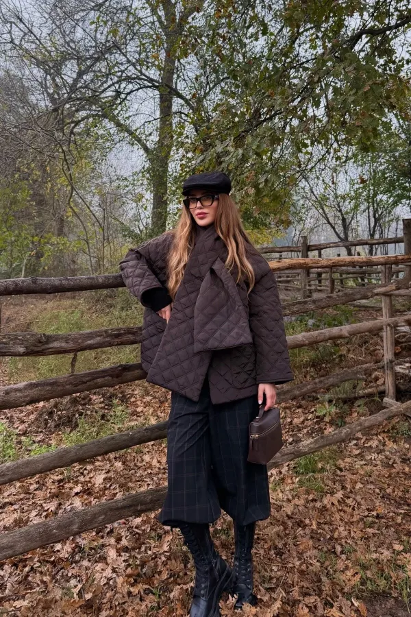 Kahverengi Kapitone Şallı Mont - 0762