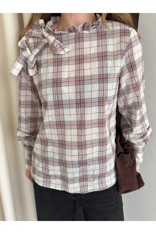 Taş Yakası Fiyonk Detaylı Gömlek - 507