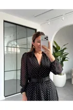 Robe longue boutonnée en mousseline imprimée à pois