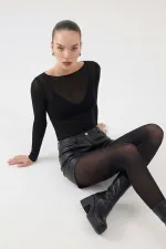 Short en cuir noir Meghan taille haute mini