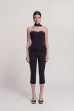 Una Capri Pants, Black, Mid-Waist, Lycra Una Capri Pants, Black, Mid-Waist, Lycra