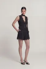 Short Nina en dentelle plissée taille haute, noir