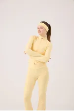 Veste Fabiola avec détails aux doigts et fermeture éclair, jaune