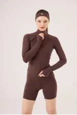 Veste Fabiola avec détails aux doigts et fermeture éclair, couleur café