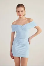 Robe mini Muse bleue à col Madonna
