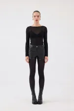 Short en cuir noir Meghan taille haute mini