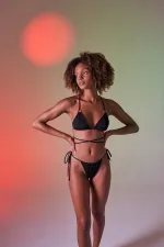 Bağcıklı U Kesim Brezilya Model Slim Delphi Bikini Altı Siyah