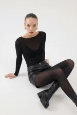 Chemisier Nikki en cachemire ultra doux à col bateau noir