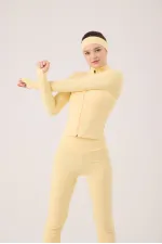 Veste Fabiola avec détails aux doigts et fermeture éclair, jaune