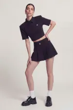 Short Alexia noir plissé à taille haute et ceinture Short Alexia noir plissé à taille haute et ceinture
