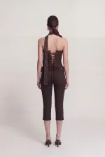 Mid-Waist Lycra Una Capri Pants, Brown Mid-Waist Lycra Una Capri Pants, Brown