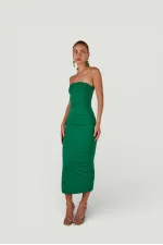 Robe moulante midi sans bretelles avec fente, verte