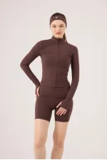 Veste Fabiola avec détails aux doigts et fermeture éclair, couleur café