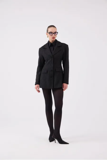 Belden Oturmalı Çizgili Fit Kesim Karen Blazer Ceket Siyah