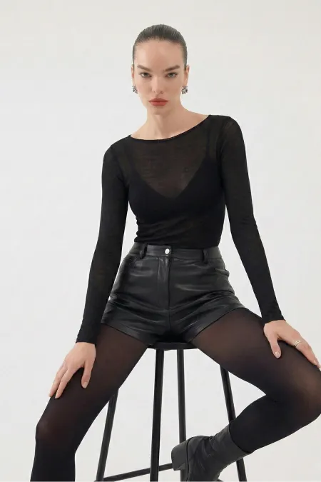 Boat Neck Ultra Soft Nikki Cashmere Blouse Black