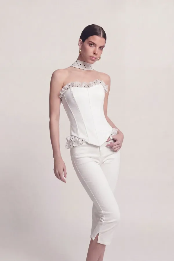 Una Capri Pants, Mid-Waist Lycra, White Una Capri Pants, Mid-Waist Lycra, White
