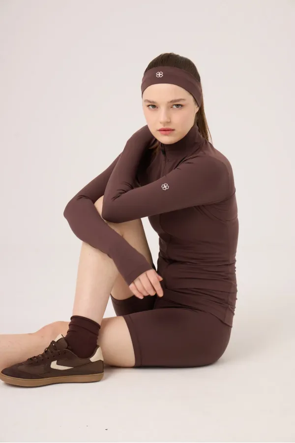 Veste Fabiola avec détails aux doigts et fermeture éclair, couleur café