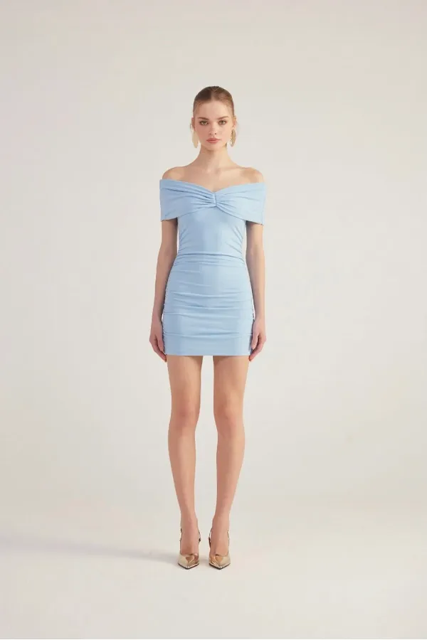 Robe mini Muse bleue à col Madonna