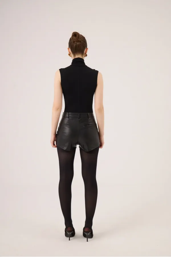 Chemisier Layla sans manches à col roulé en cachemire, noir