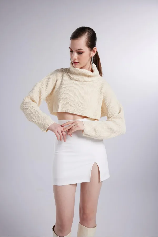 Kadın Bej Balıkçı Yaka Uzun Kol Lirola Kazak