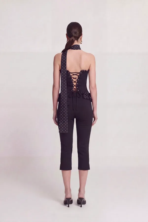 Una Capri Pants, Black, Mid-Waist, Lycra Una Capri Pants, Black, Mid-Waist, Lycra