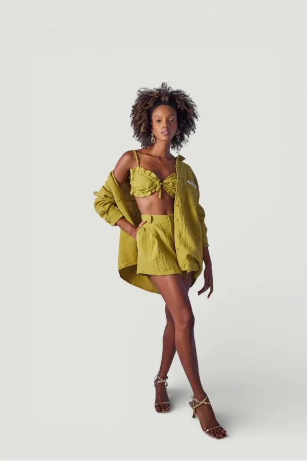 Chemise verte de la plage