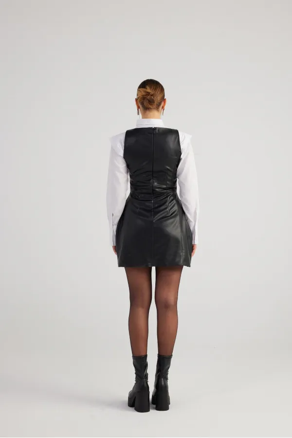 Larissa Elbise Siyah