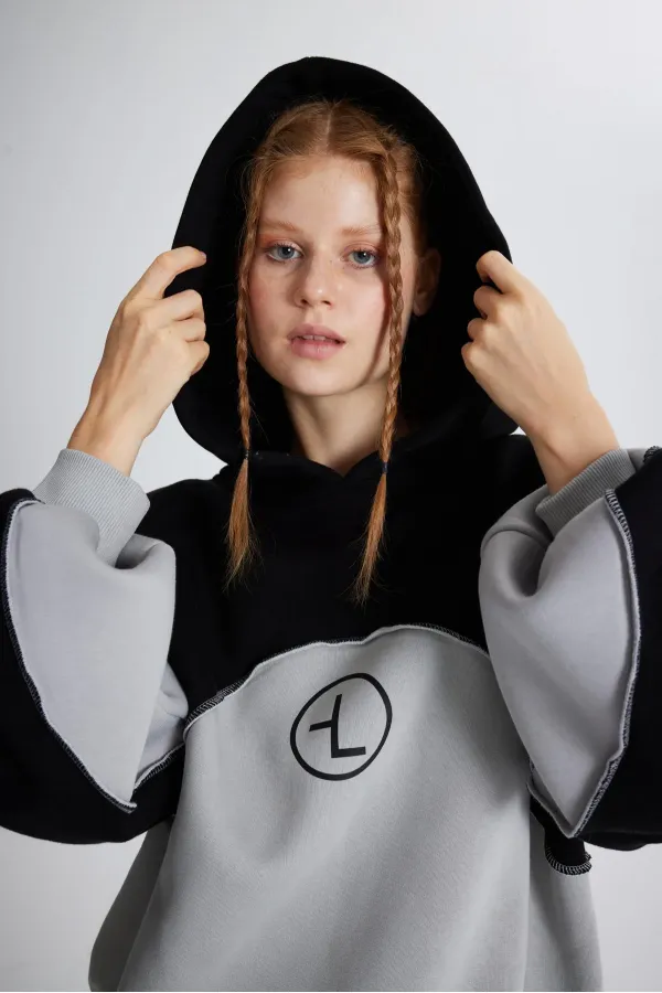 Revenge Sweatshirt Gray