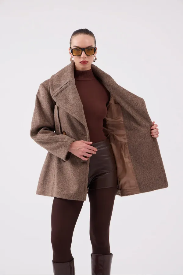 Manteau en cachemire Désirée, cintré à la taille, marron
