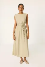 ROBE VESTE COURTE À TAILLE FRESSÉE