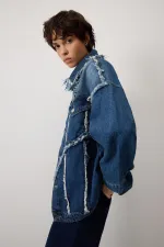 PÜSKÜLLÜ PARÇALI DENIM CEKET