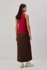 DİK YAKA KOLSUZ İÇLİK