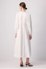 BELE OTURAN PAMUKLU ELBİSE