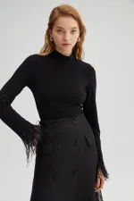 BODY AVEC DÉTAILS D'AUTRUCHE