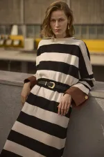 ÇİZGİLİ TRİKO ELBİSE