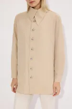 METAL DÜĞMELİ GÖMLEK