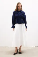 CHEMISE À NŒUD HABILLÉE