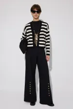 YUMUŞAK DOKULU TRİKO HIRKA