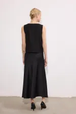 JUPE EN SATIN AVEC TAILLE ÉLASTIQUE