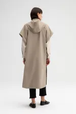 KAPÜŞONLU TRENÇKOT