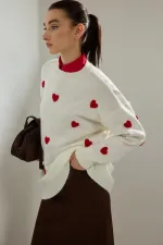 HEART EMBROIDERED KNITTED SWEATER
