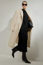 DİK YAKA TRİKO KAZAK