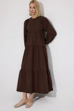 ROBE EN LIN À COL VÉLO