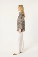 CHEMISE À MOTIFS ETHNIQUES