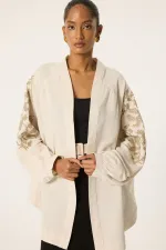 Embroidered oversize kimono