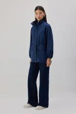 DİK YAKA FERMUARLI CEKET